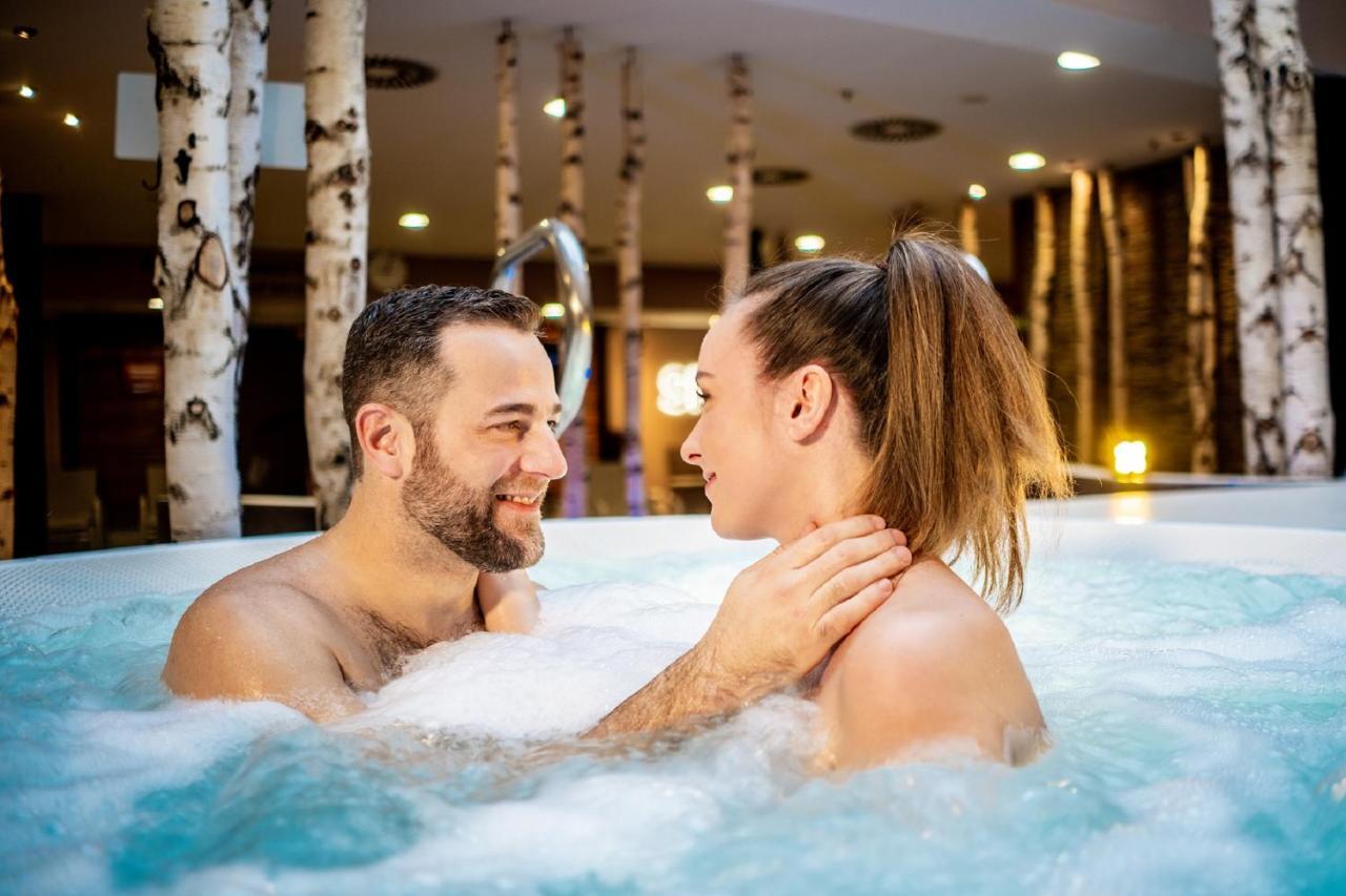 Aquapalace Prague מלון צ'סטליצה