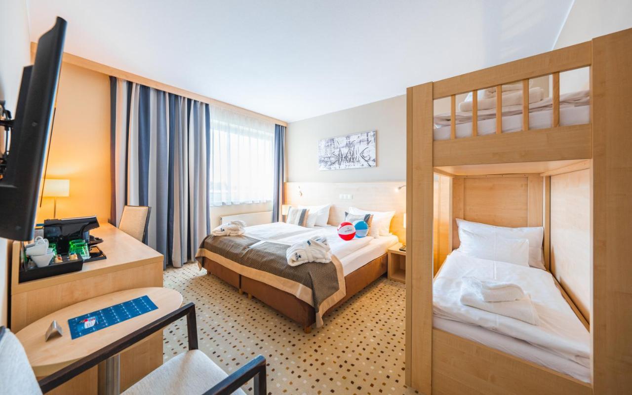 Aquapalace Prague Отель 4*